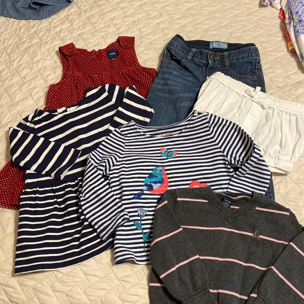 Lot of Gap Yoddler Girls Clothes